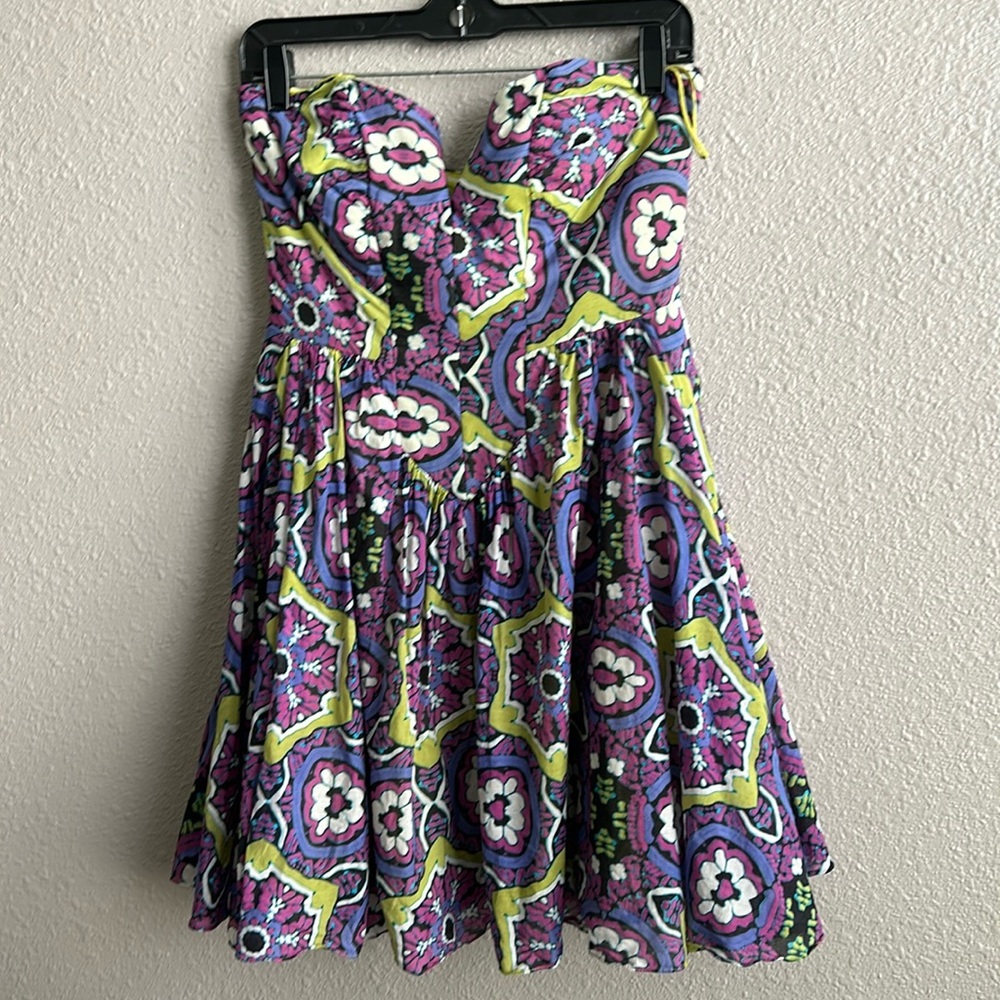 Nicole Miller Studio strapless floral silk tube dress